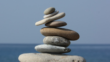 eight stones balancing