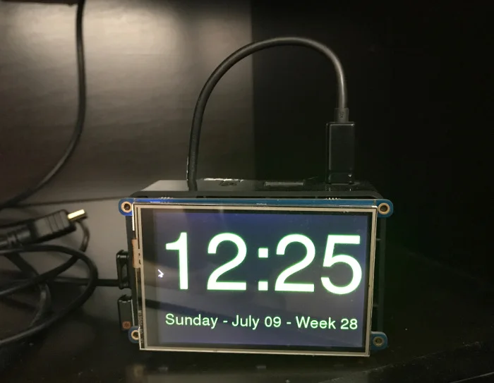 raspberry pi clock display