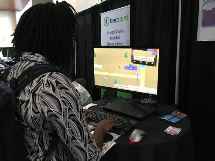 Person playing Retro Daddy