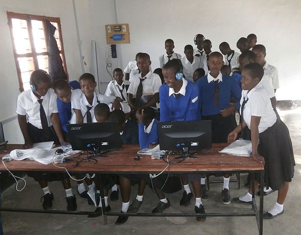 Tanzanian students at Mekomariro Secondary School