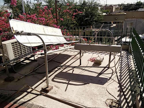 An open source solar water heater from the Anisa Foundation.