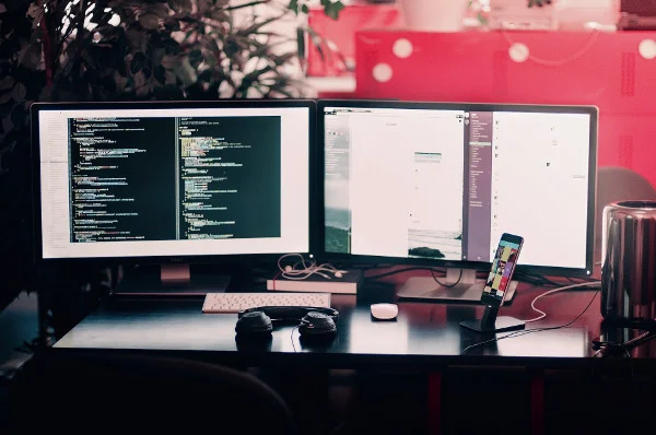 Image of a computer on a desk